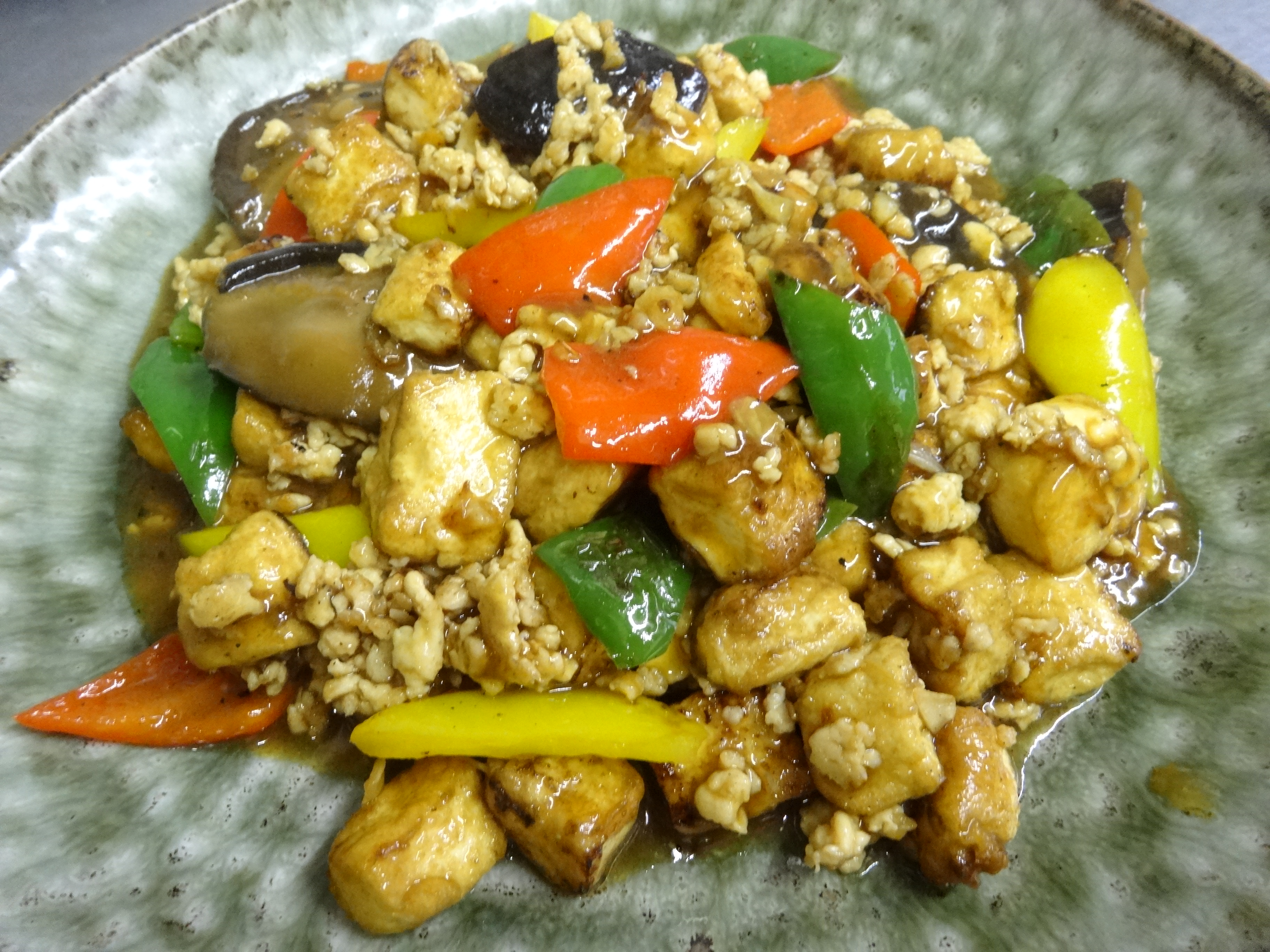 焼豆腐と鶏ミンチの旨煮