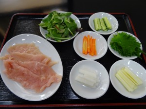 スティック野菜のチキンロール