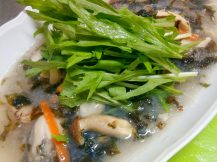活カキとおろし大根とシャキシャキ水菜のスープ